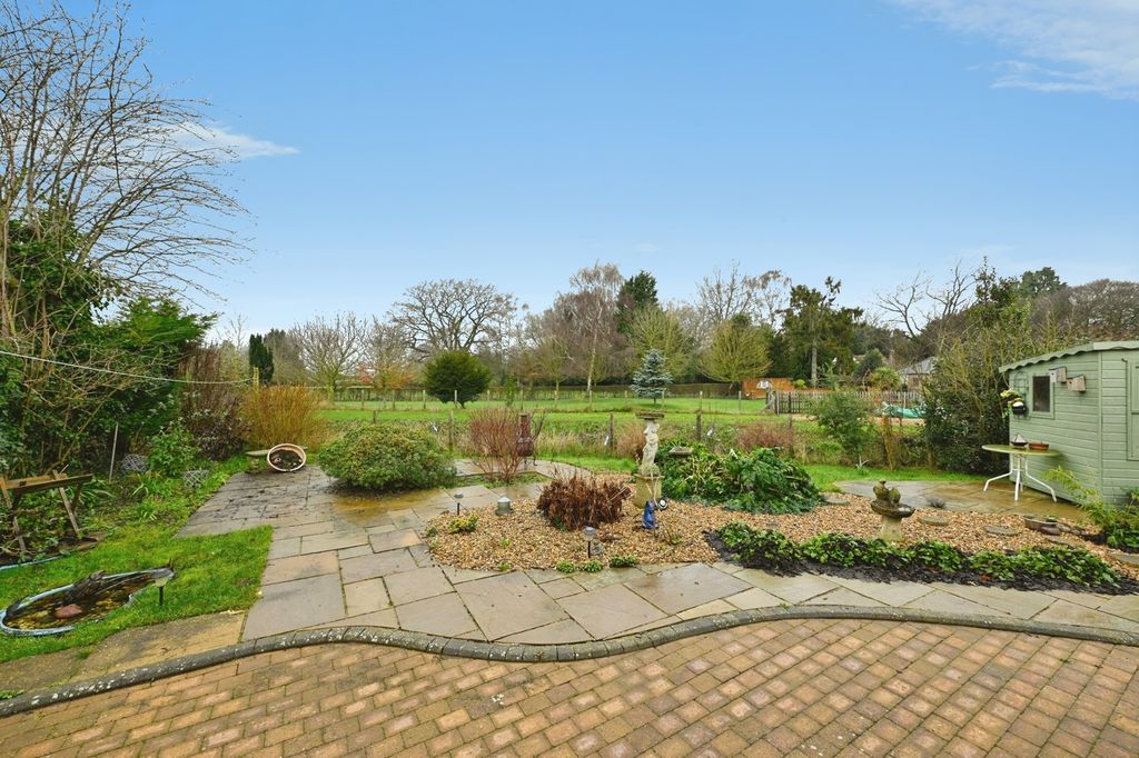 Property photo 3 of 17 Pbox-Img.Jpg