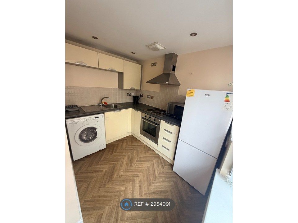 Property photo 3 of 7