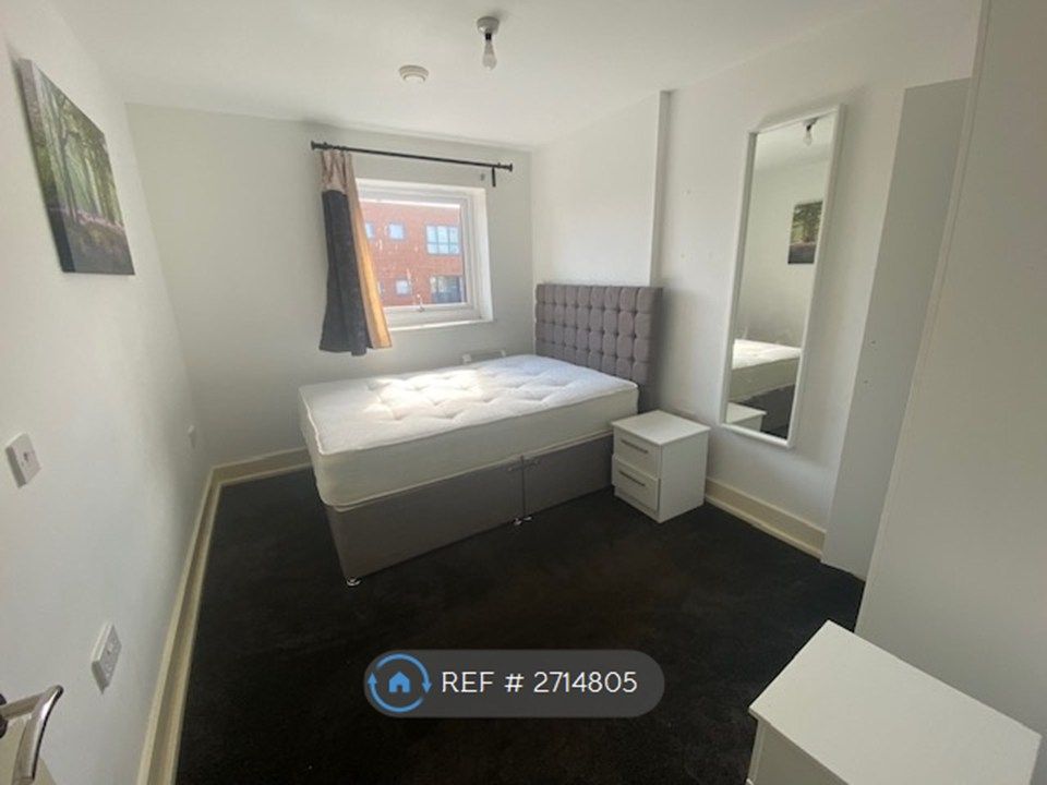 Property photo 3 of 9 Bedroom 2