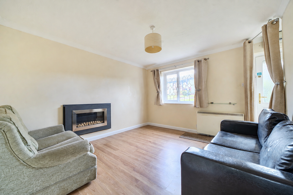 Property photo 2 of 12