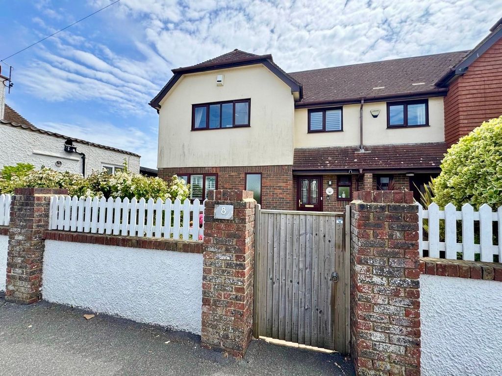 Property photo 1 of 25