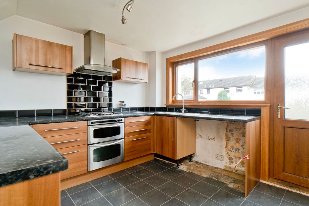 Property photo 2 of 8 Property Image 2