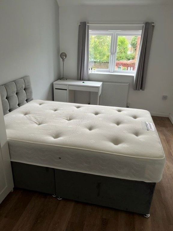 Property photo 3 of 3