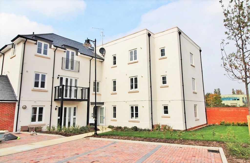 Property photo 1 of 9