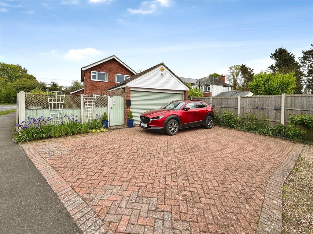 Property photo 1 of 16 Outside