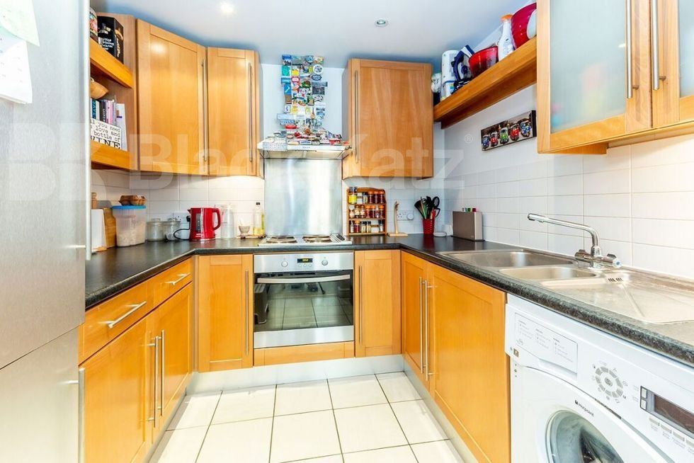 Property photo 2 of 7