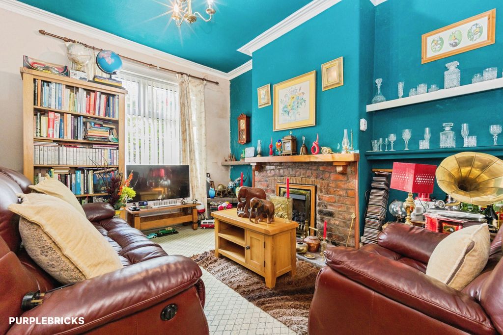 Property photo 3 of 23