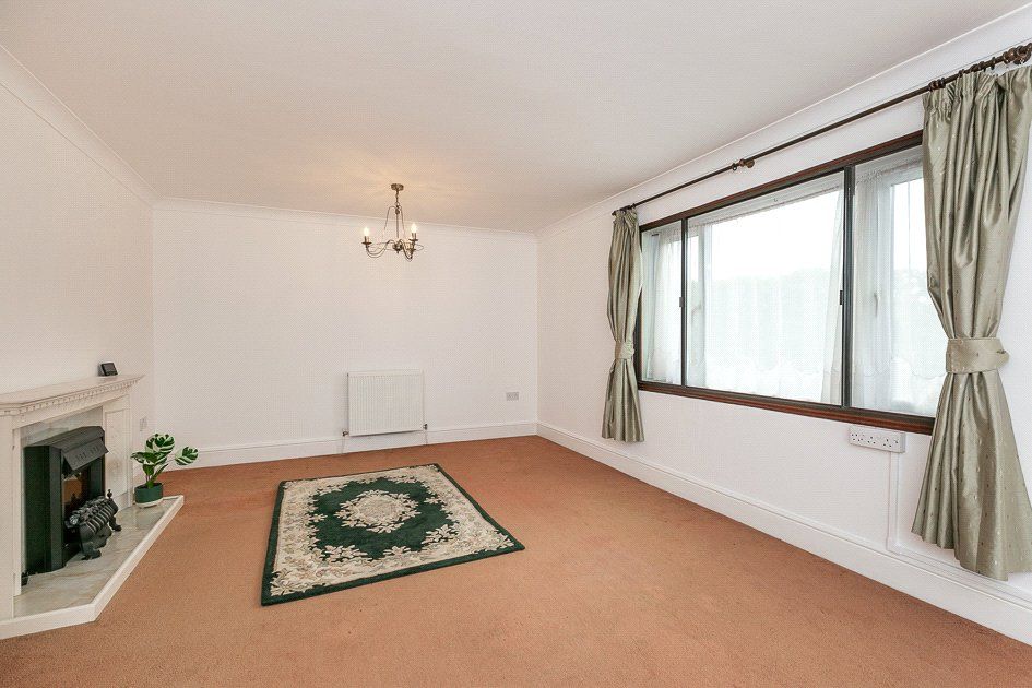 Property photo 2 of 12 Picture No. 02