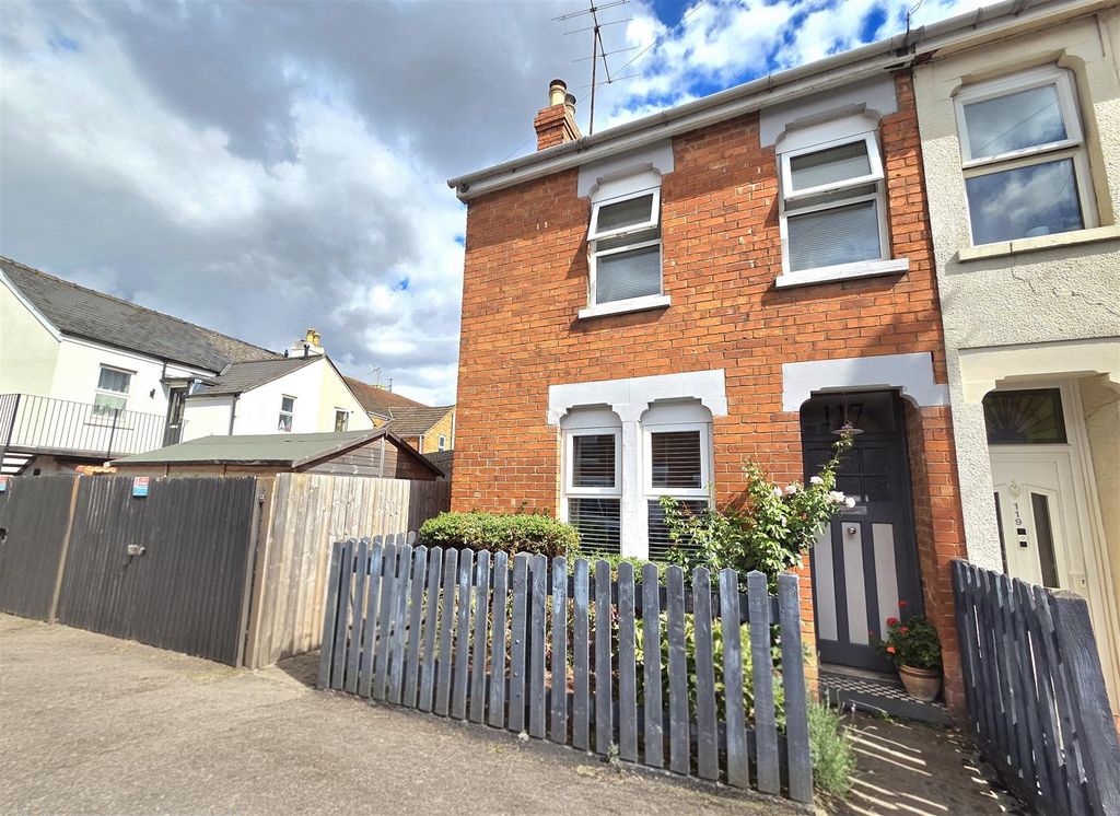 Property photo 1 of 16