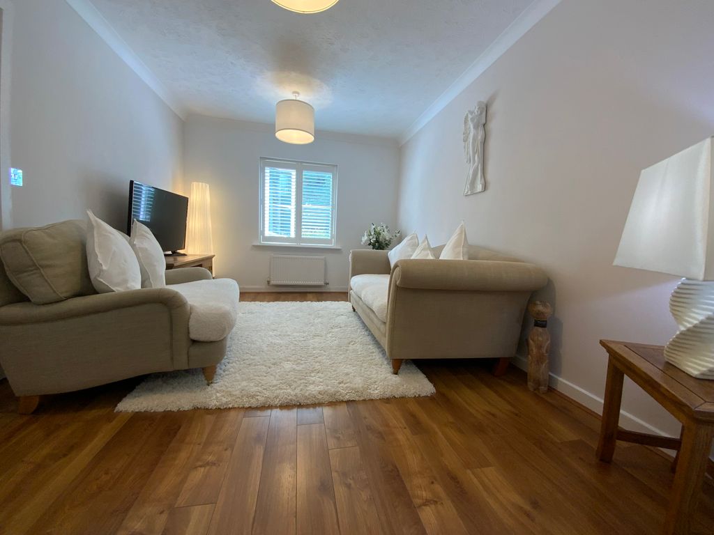 Property photo 2 of 15 Img_1325