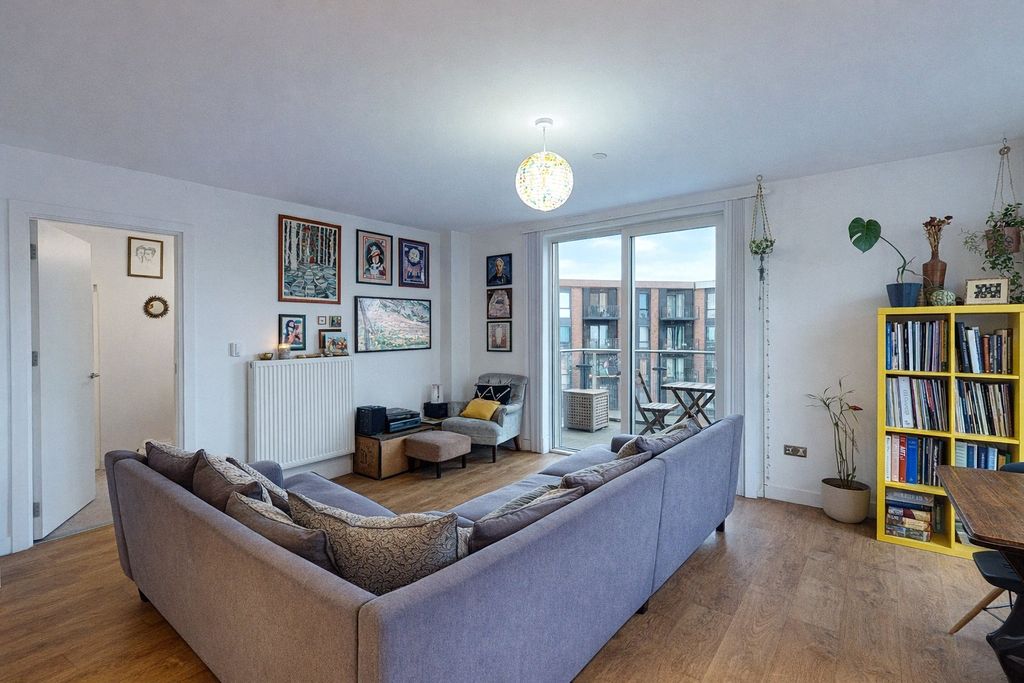 Property photo 3 of 9 Picture No. 07