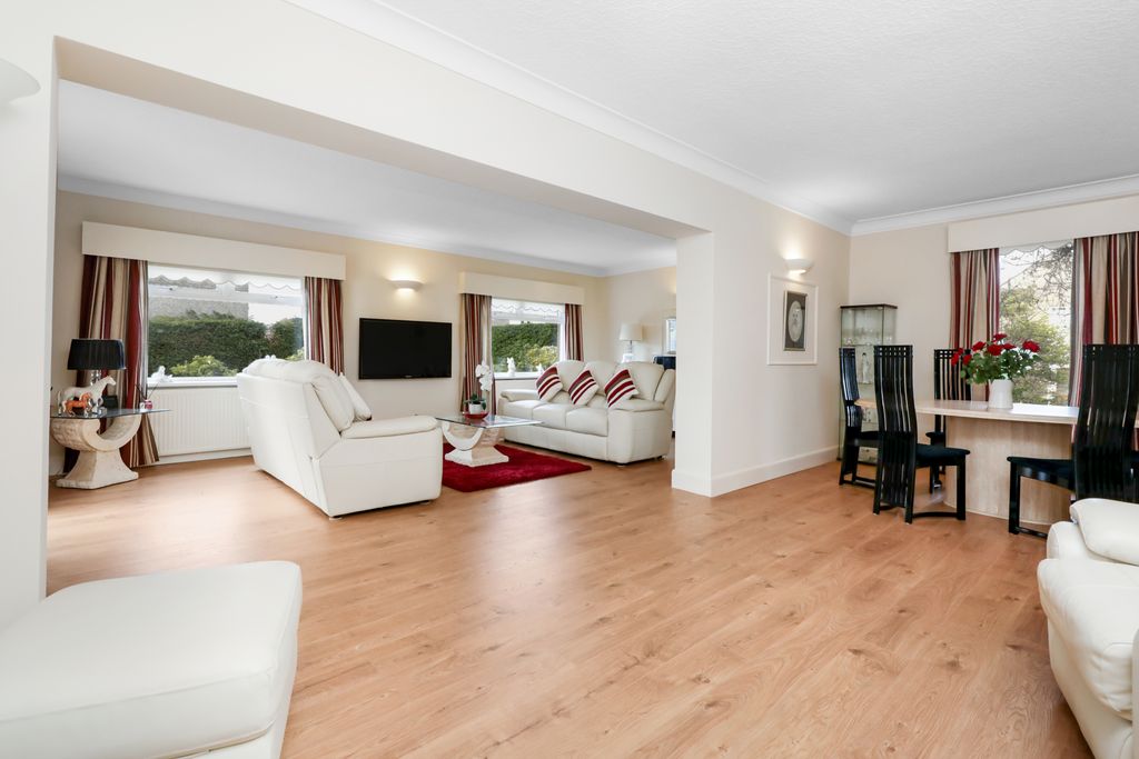 Property photo 3 of 34 Property Image 3