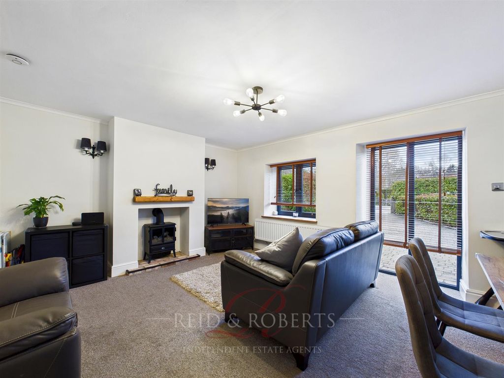 Property photo 2 of 23 Cam05148G0-Pr0111-Still013.Jpg