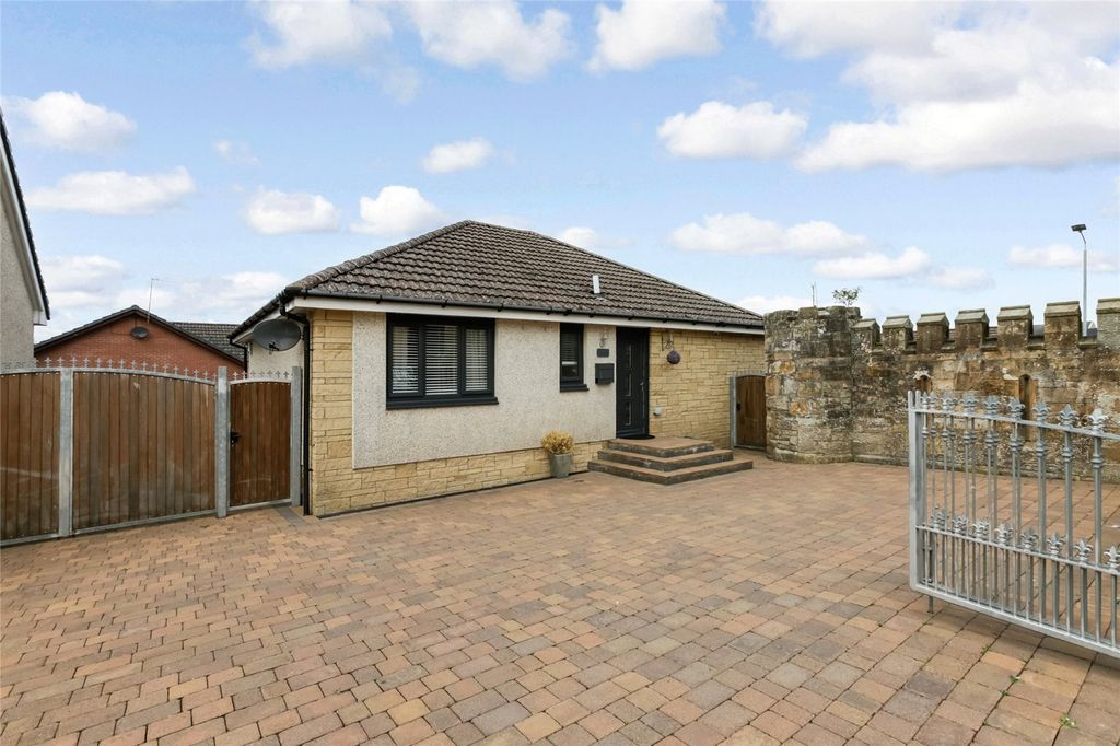 Property photo 2 of 21 Picture No. 20