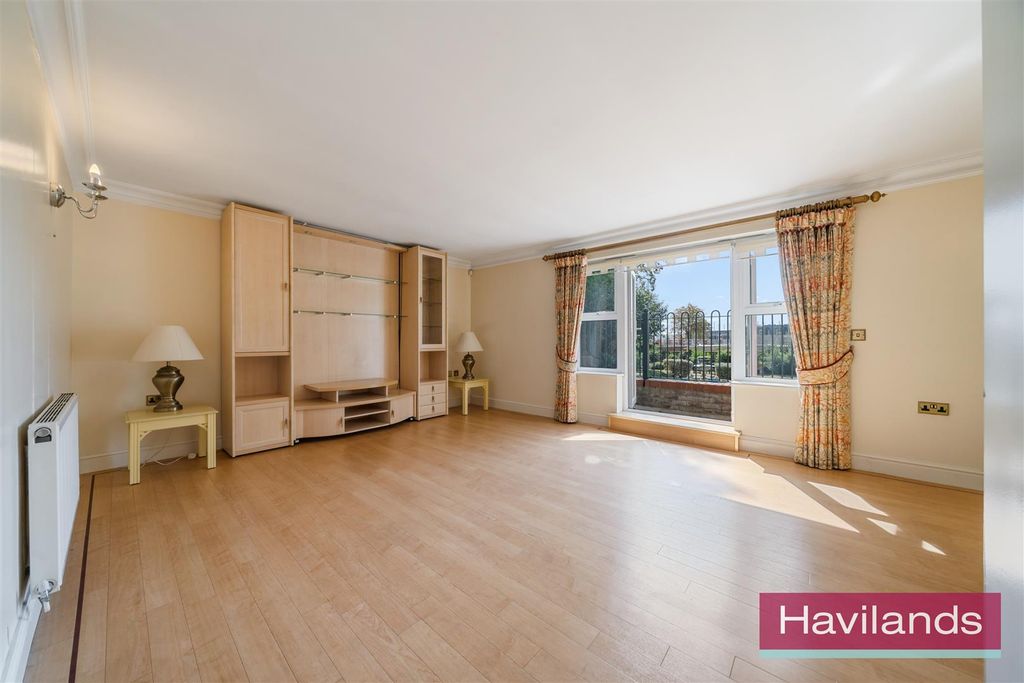 Property photo 3 of 21 Oakington Court-2.Jpg