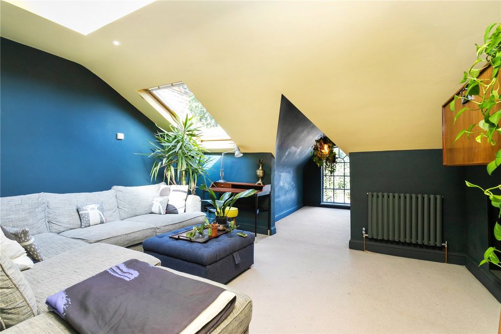 Property photo 1 of 13 Picture No. 10