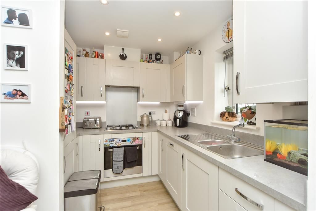 Property photo 1 of 8 Kitchen/Living Area
