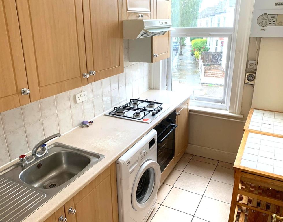 Property photo 2 of 7