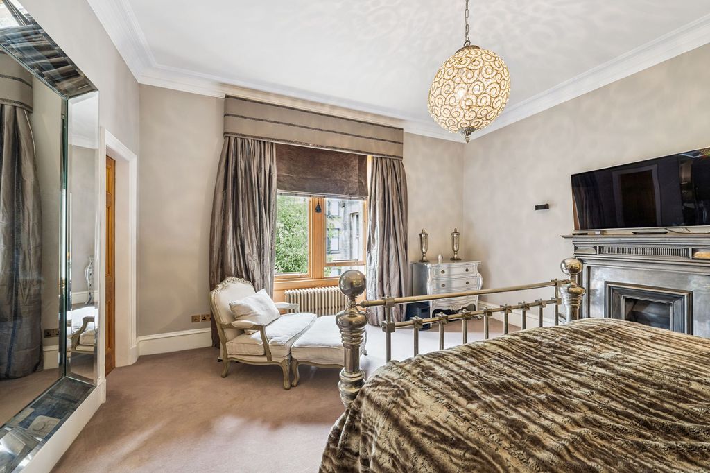 Additional image 15 of 5 bed town house for saleKings Gate, 33 Victoria Crescent Road, Dowanhill, Glasgow G12