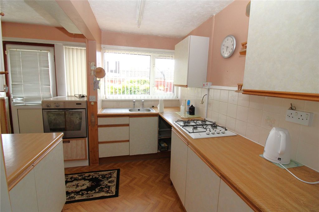 Property photo 3 of 15 Picture No. 38