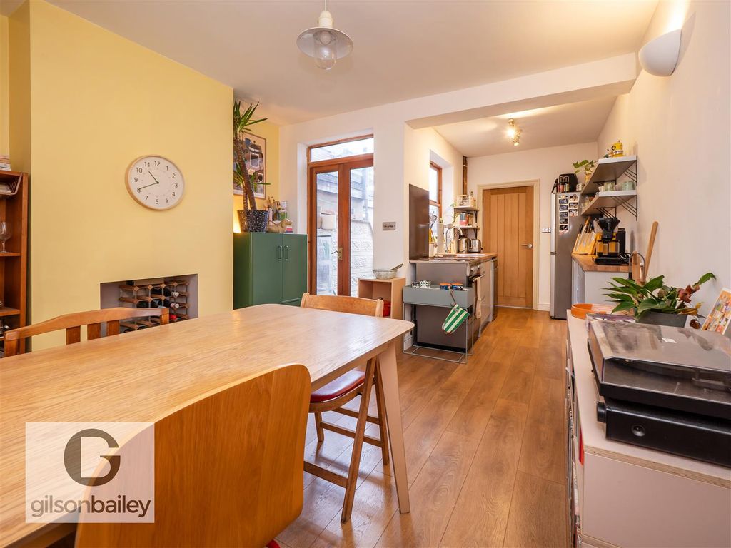 Property photo 3 of 28 4Spencerstreet-20.Jpg