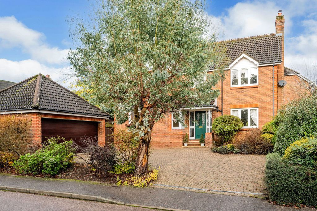 Property photo 1 of 22