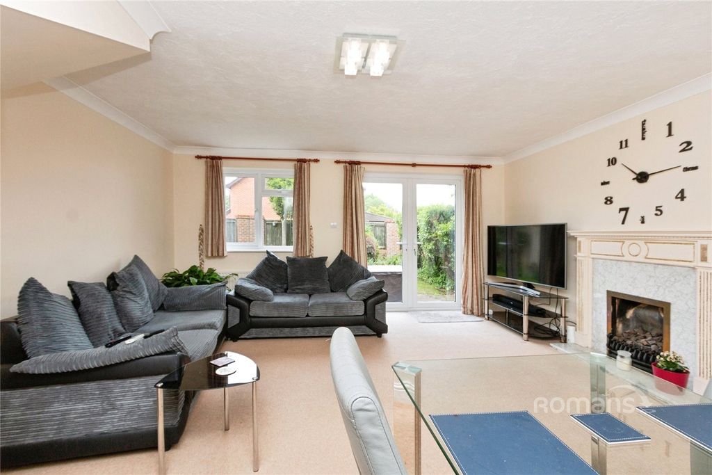 Property photo 2 of 13 Picture No. 05
