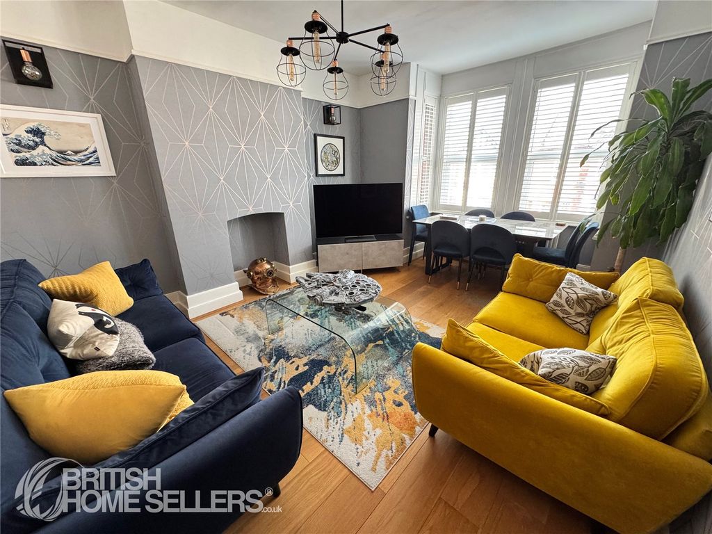 Property photo 2 of 14 Picture No. 02