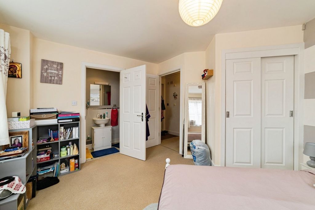 Additional image 6 of 2 bed flat for saleFoundry Close, Melksham SN12