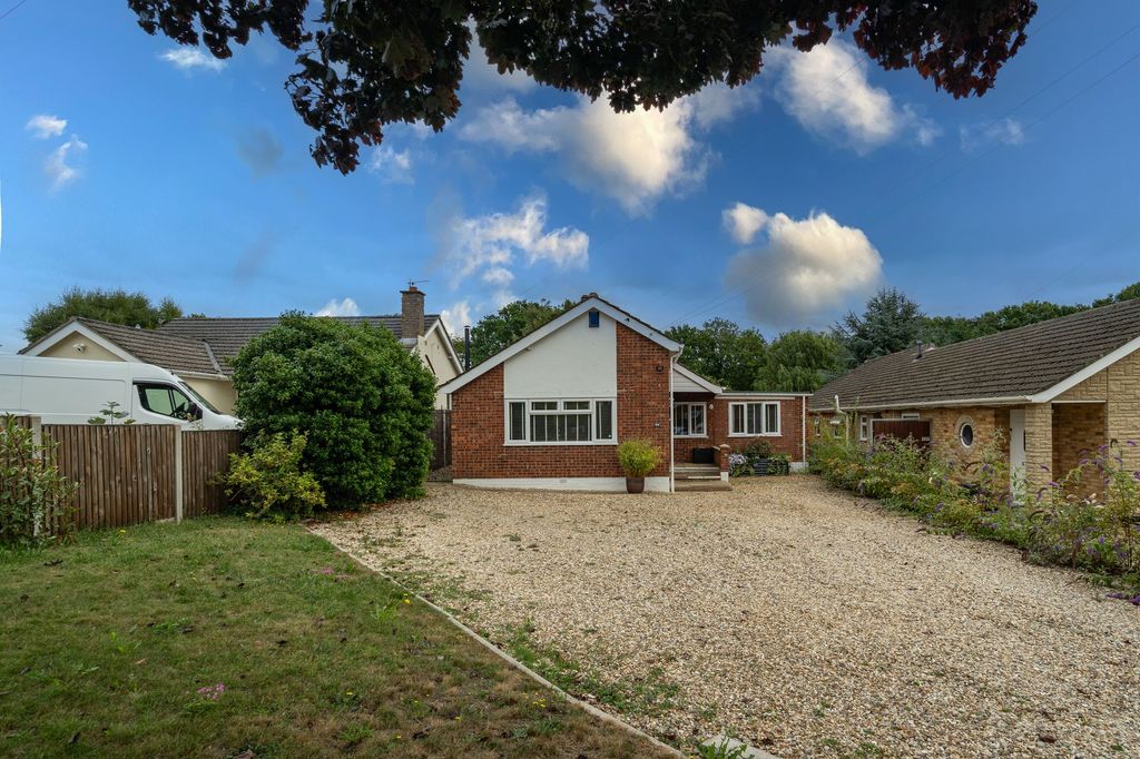 Property photo 1 of 20
