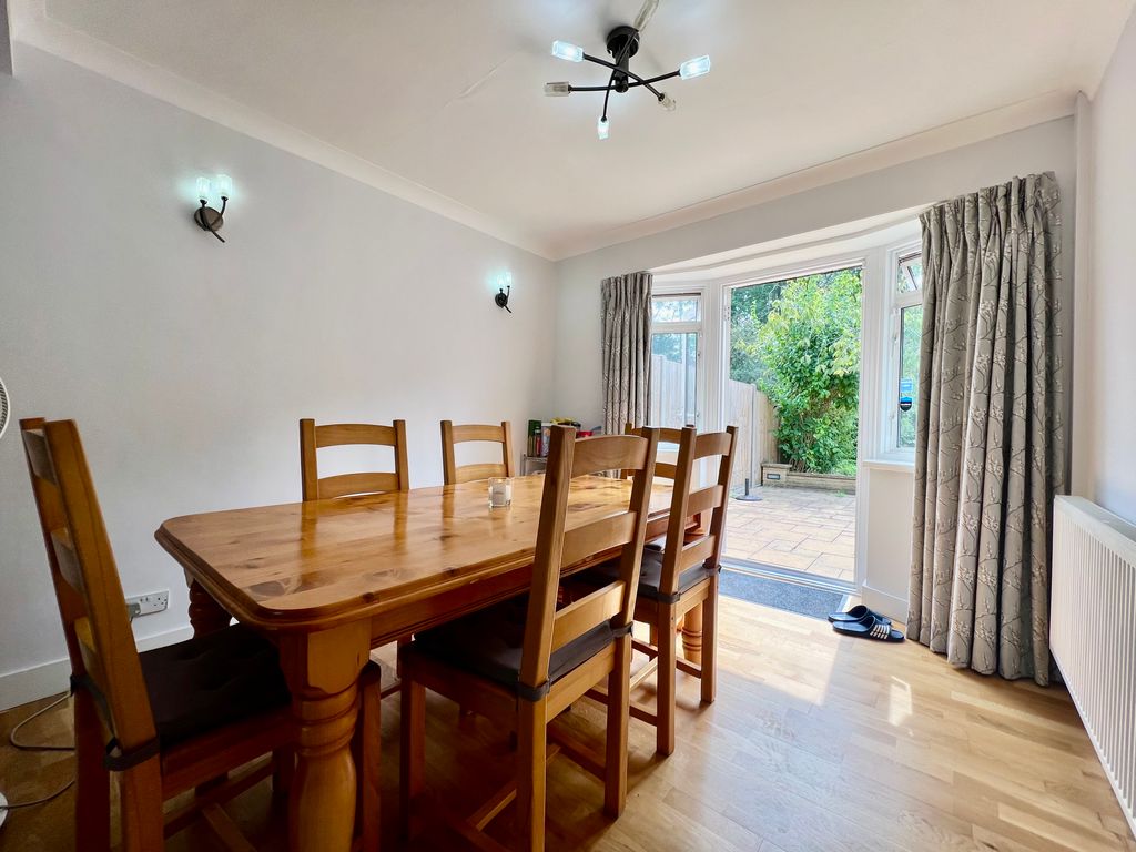 Property photo 3 of 16 Img_8410