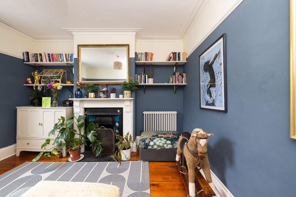 Property photo 1 of 36 Char5304.Jpg