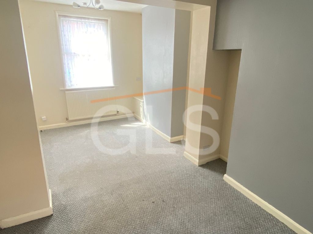 Property photo 2 of 9 Img_5216.Jpg