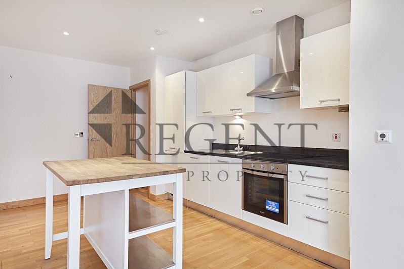 Property photo 2 of 8 (Main)