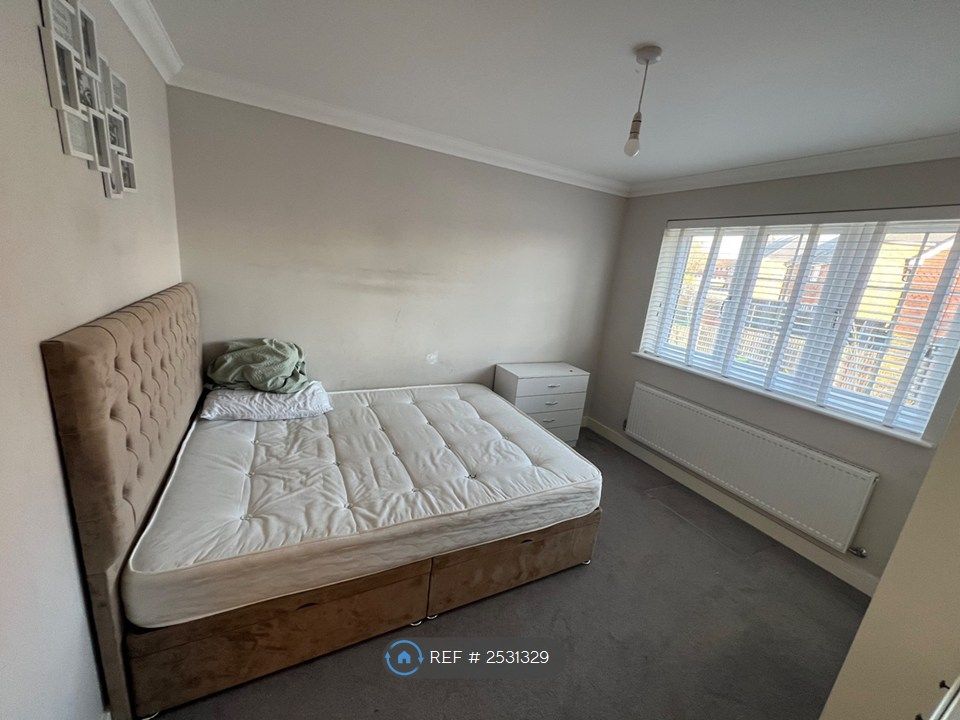 Property photo 3 of 7