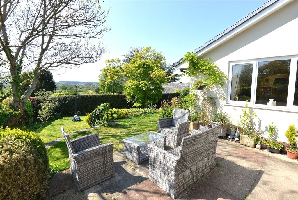 Property photo 2 of 18 Picture No. 48