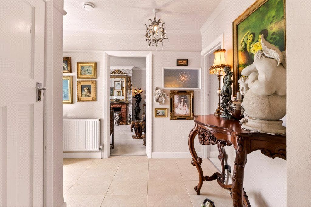 Property photo 2 of 22 Picture No. 72