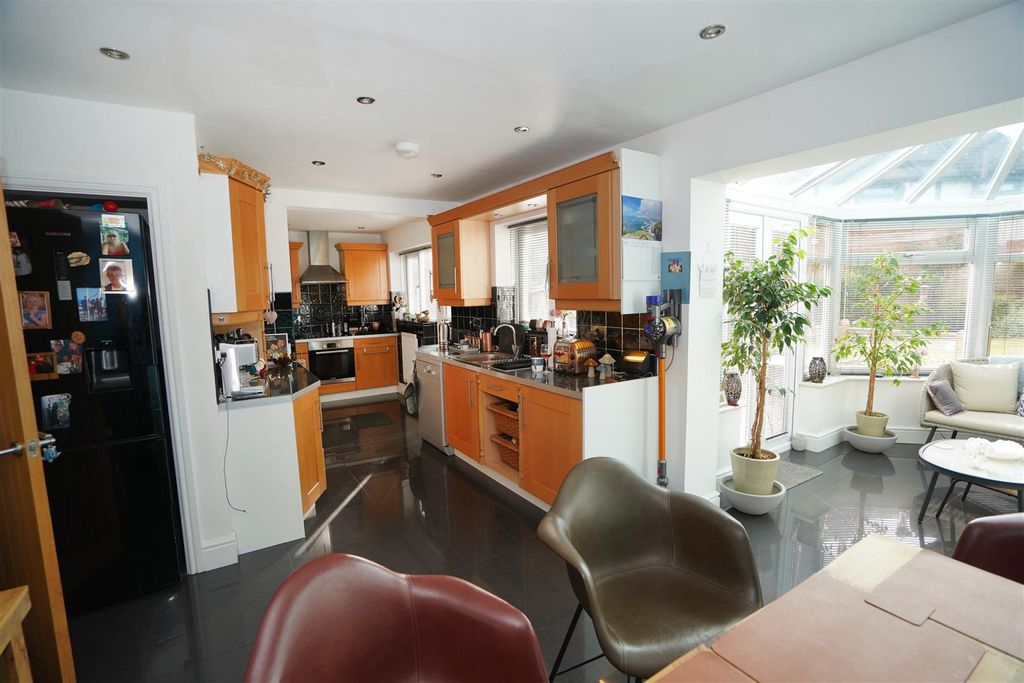Property photo 3 of 30 Dsc01894A.Jpg