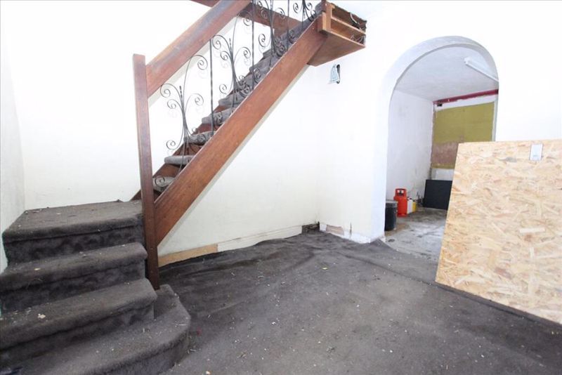 Property photo 3 of 10 Photo 5