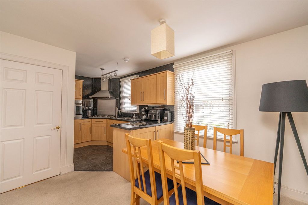 Property photo 3 of 19 Kitchen/ Diner