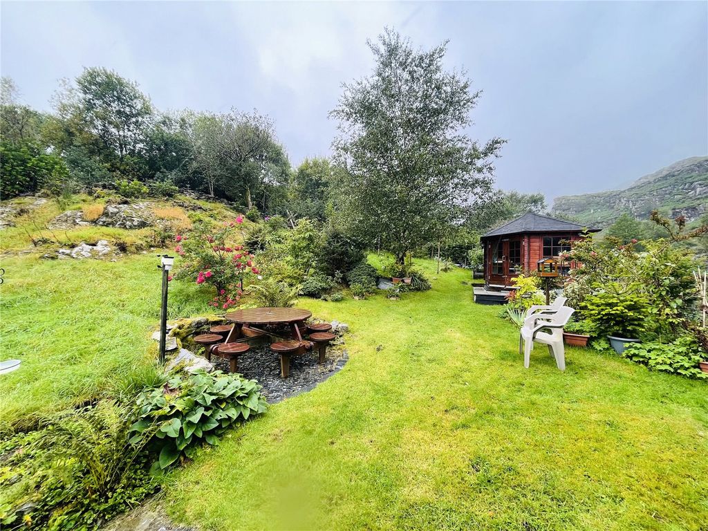 Property photo 1 of 24 Picture No. 17