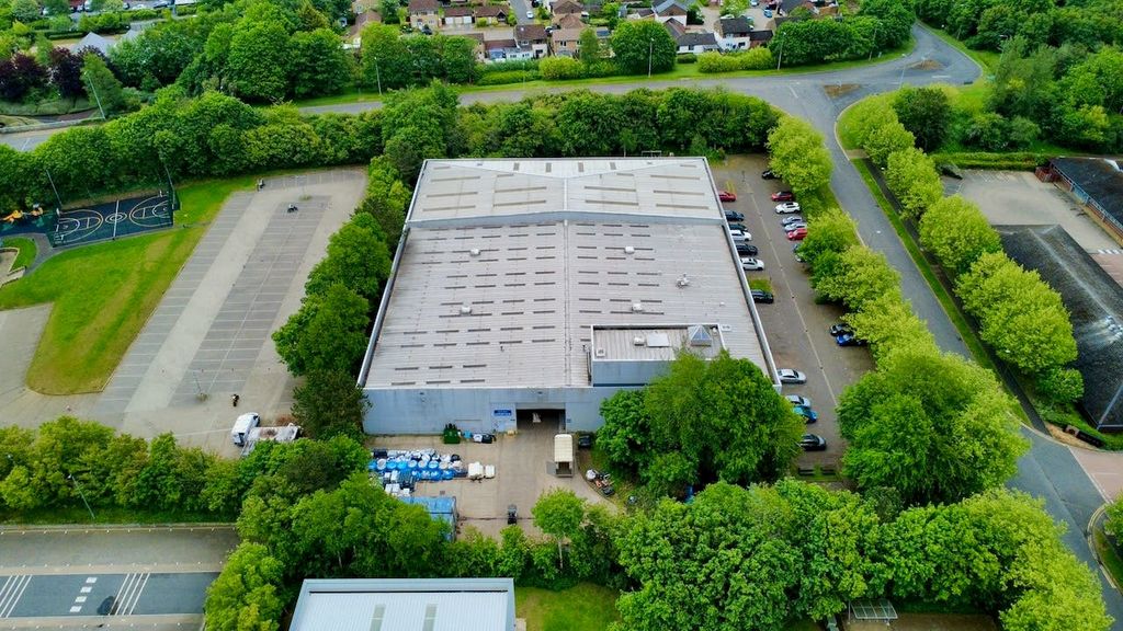 Property photo 3 of 8 Former Ctdi Wolverton South Milton Keynes Adroit Warehouse 2.Jpeg