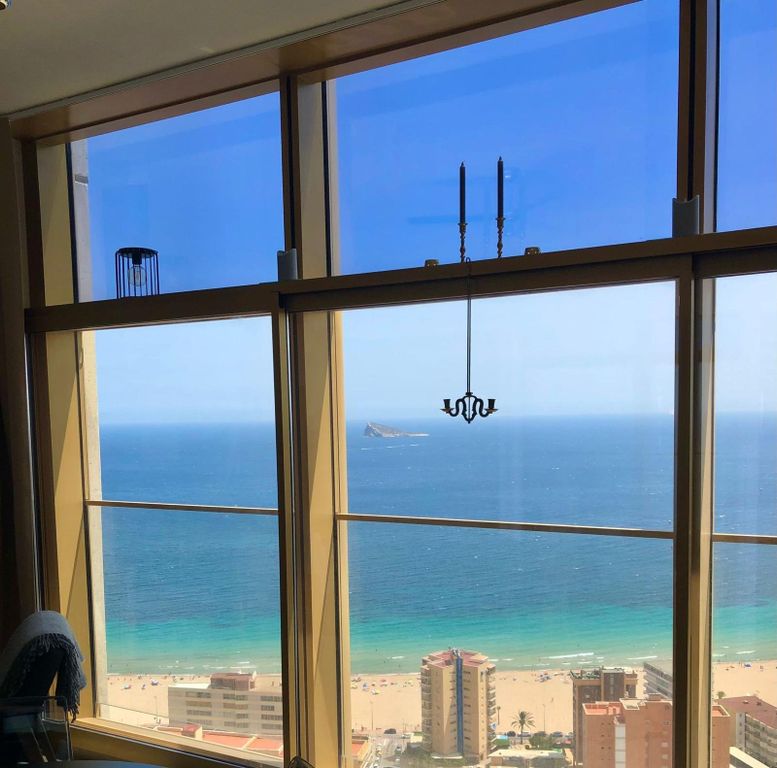 Property photo 2 of 46