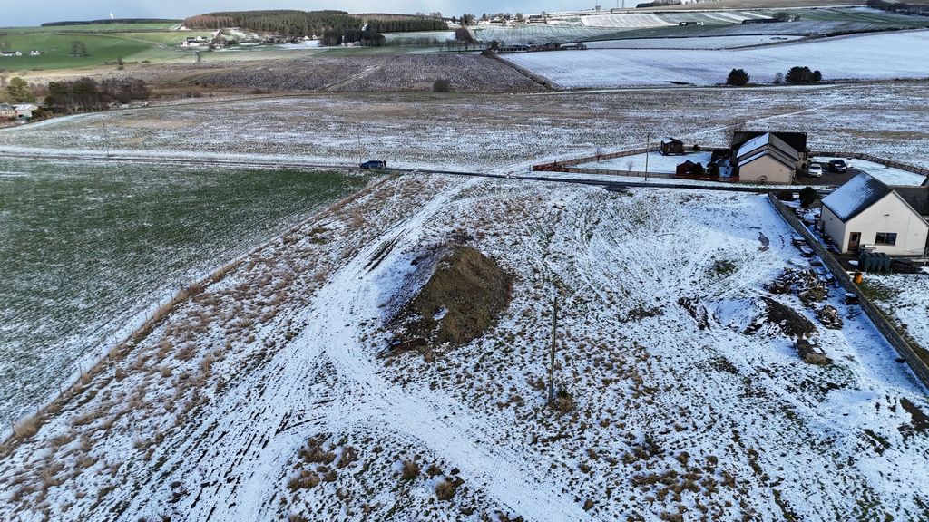 Property photo 3 of 5