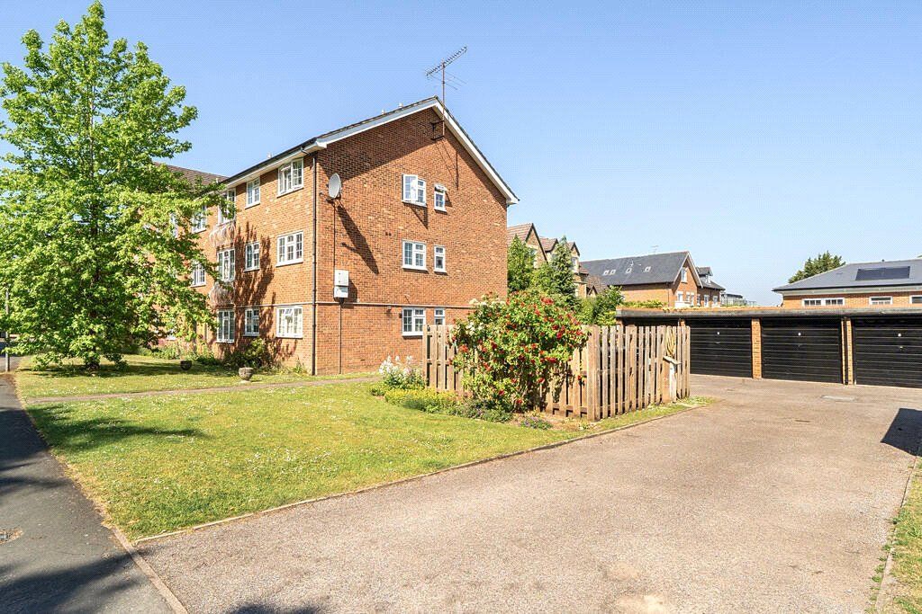Property photo 2 of 16 Picture No. 01