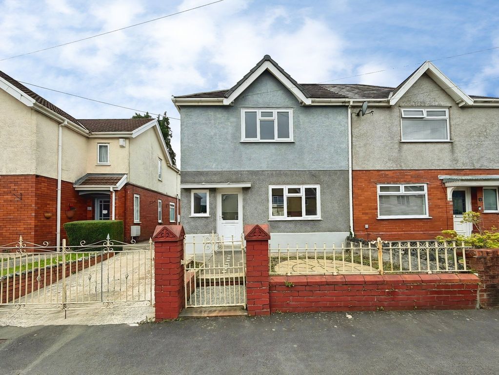 Property photo 1 of 22
