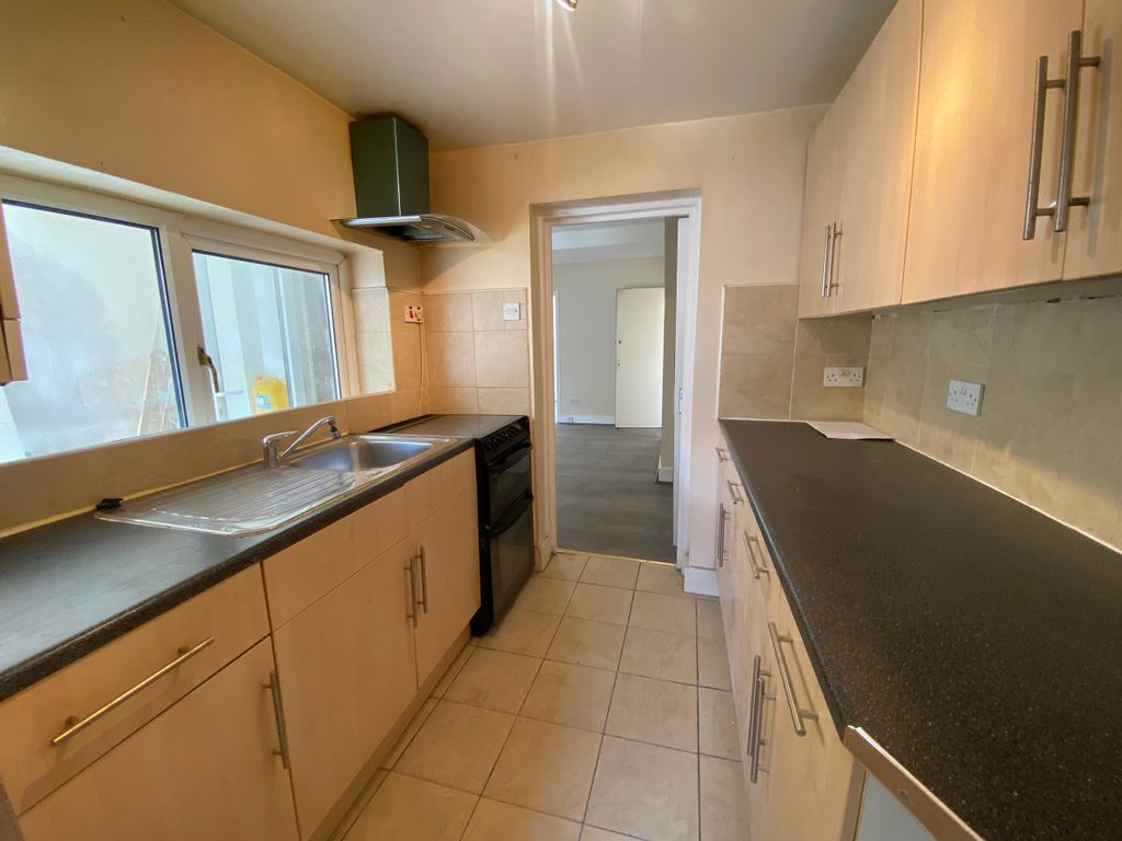 Property photo 3 of 5 Img_1066