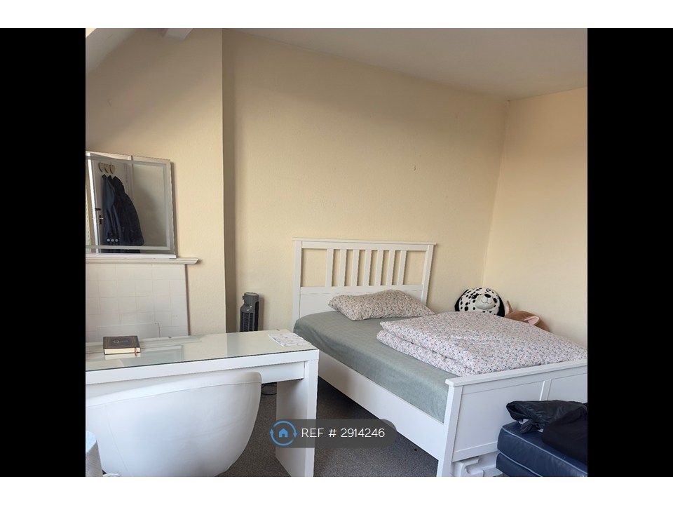 Property photo 2 of 2