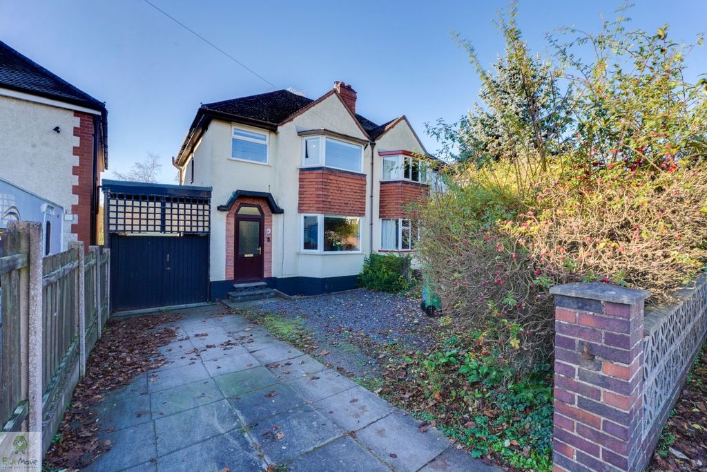 Property photo 3 of 12 Dsc08999-Dsc09003