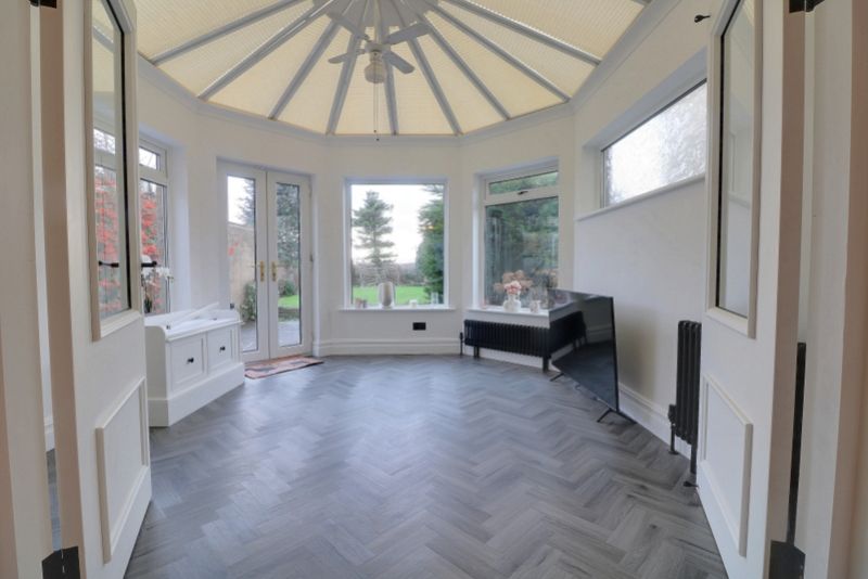 Property photo 3 of 33 Img_3565-Img_3567